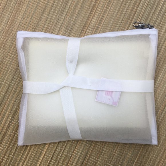 3 White Makeup Cosmetic Bags Pouches - Picture 2 of 2